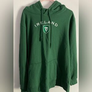 Rose & Crest SZ XXL Green Ireland hoodie a beautiful Irish green